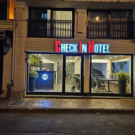 Check In Стамбул